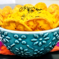 Tempeh Dip with Green Plantains