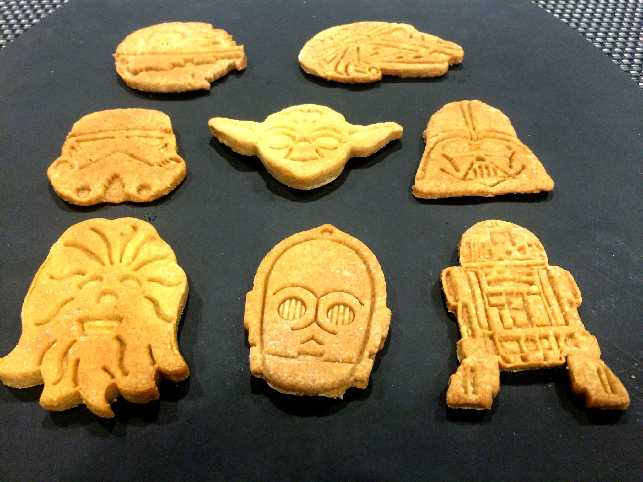 the-force-awakens-star-wars-cookies-sunshine-kale